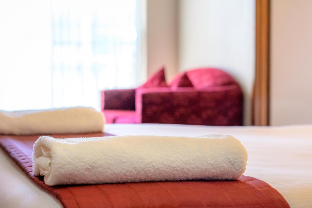 מרימבולה Sapphire Waters Motor Inn מראה חיצוני תמונה