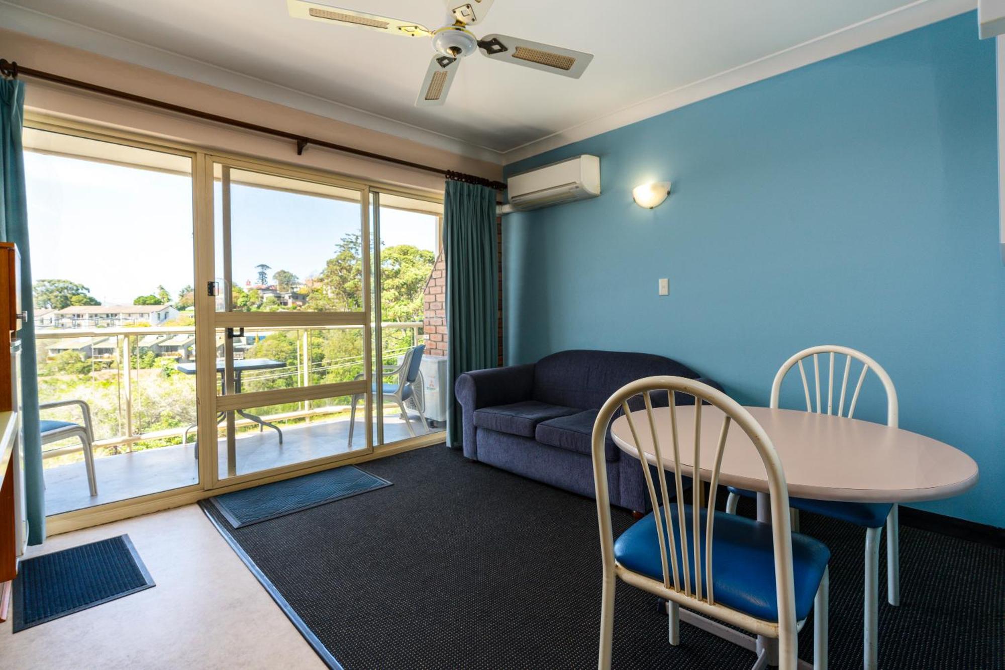 מרימבולה Sapphire Waters Motor Inn מראה חיצוני תמונה