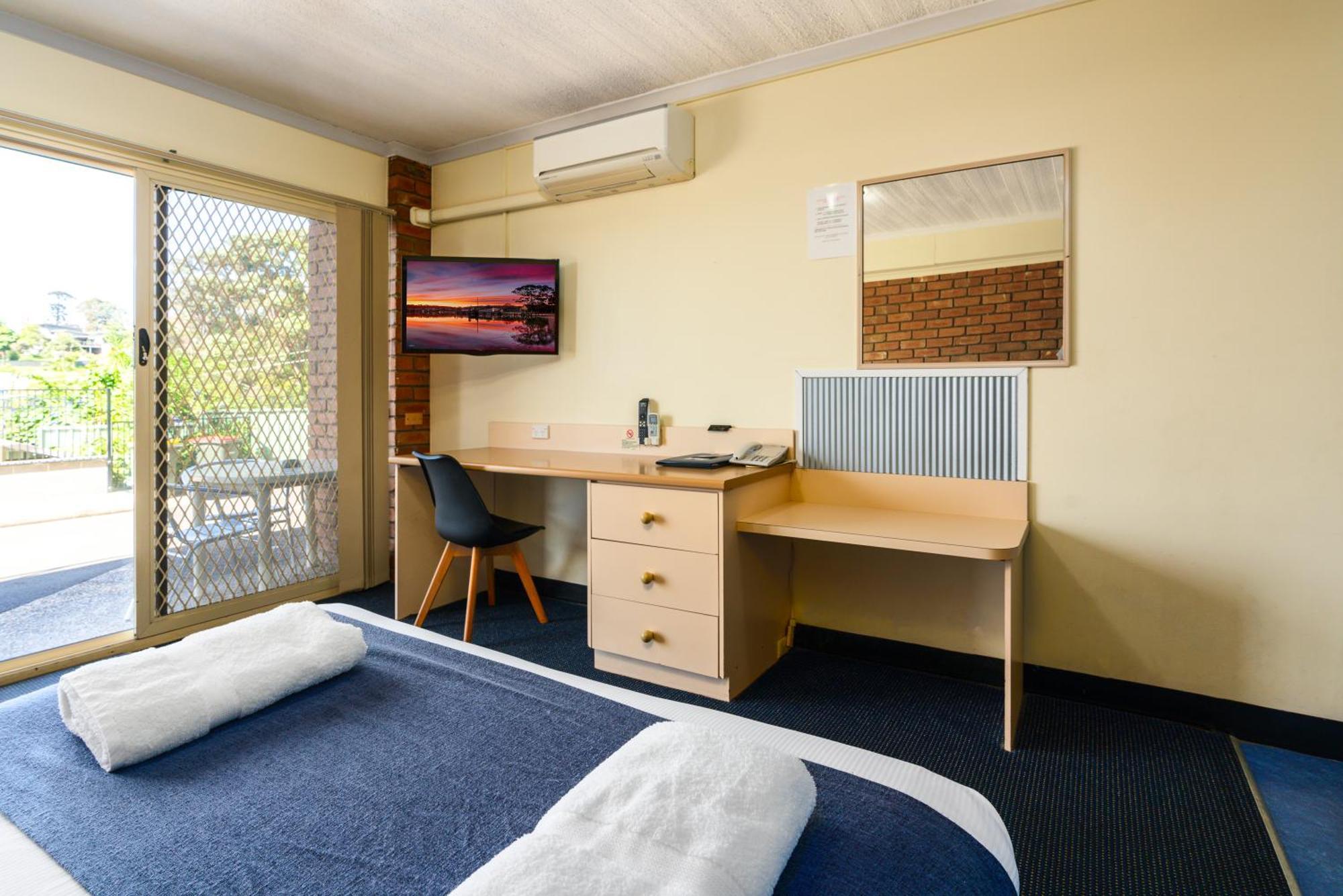מרימבולה Sapphire Waters Motor Inn מראה חיצוני תמונה