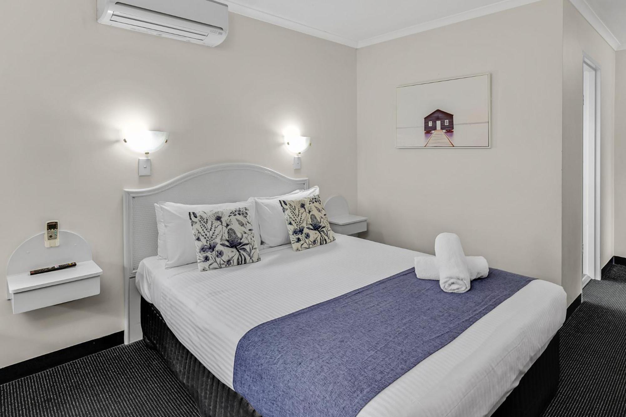 מרימבולה Sapphire Waters Motor Inn מראה חיצוני תמונה